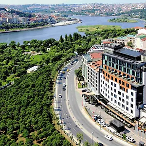 Mövenpick Golden Horn Otel