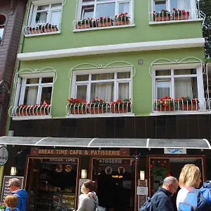 Med Cezir *** Estambul