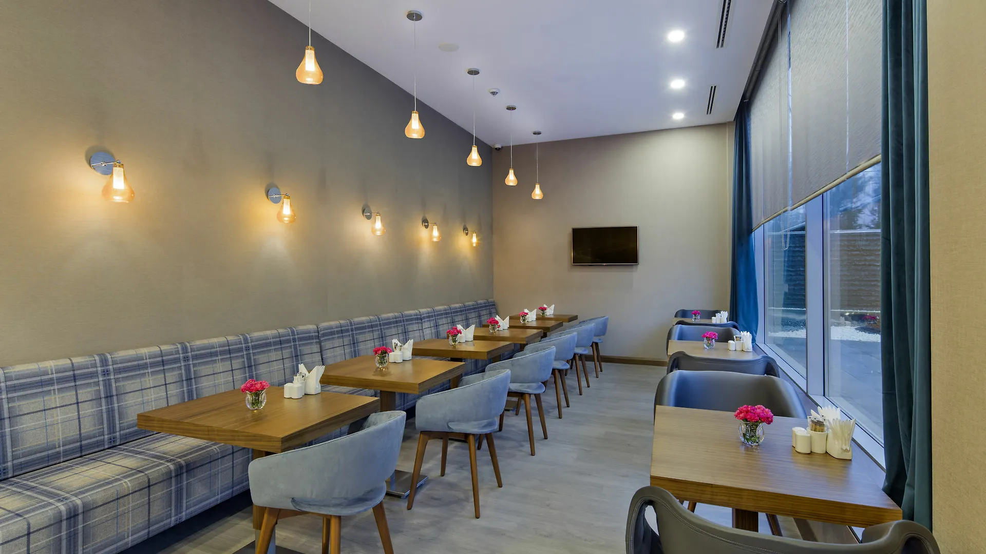Hampton By Hilton Istanbul Atakoy Hotel